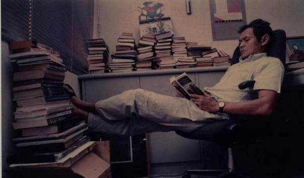 Berita, Cerita, Berita